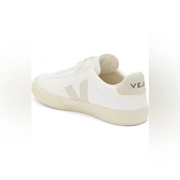 Veja Recife Logo Sneaker - Picture 2 of 13